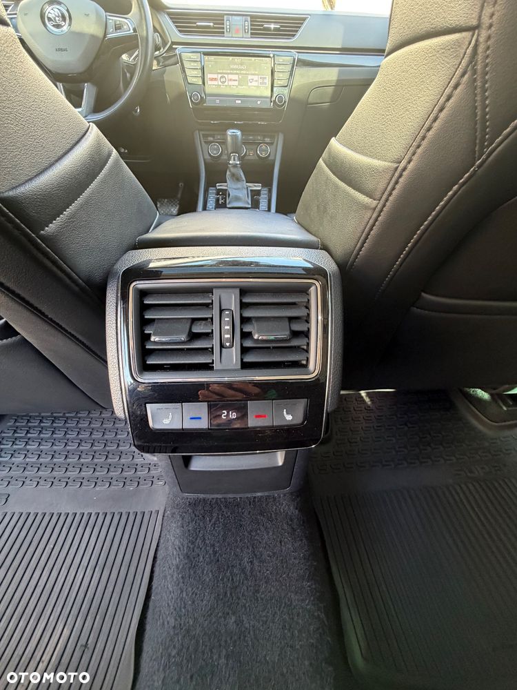 Skoda Superb 2.0 TDI L&K DSG - 20