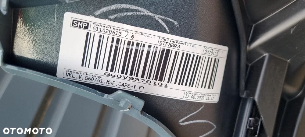 BMW 5 G60 G61 M-PAKIET 2023- Zderzak przód oryginał MG116 - 17