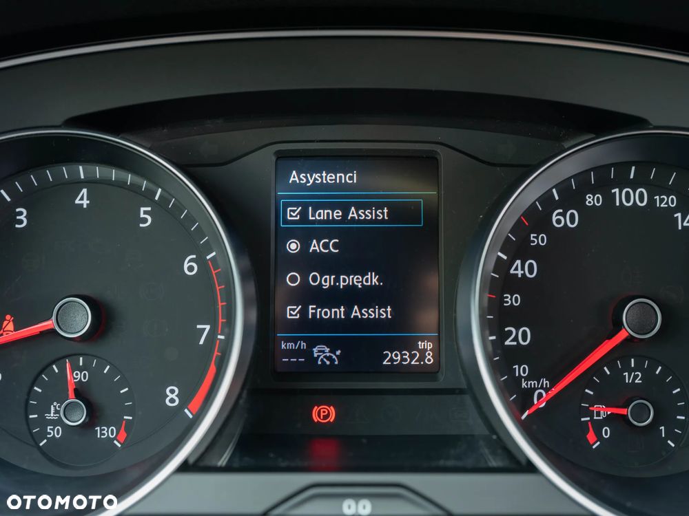 Volkswagen Passat Variant 1.5 TSI EVO Elegance - 26