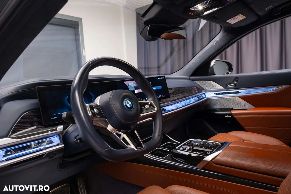 BMW i7 - 26