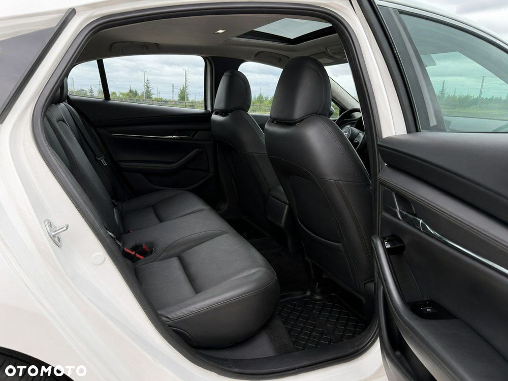 Mazda 3 - 15
