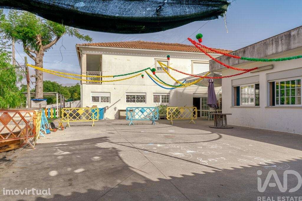 Casa / Villa T4 em Colmeias e Memória de 616,00 m2 - Grande imagem: 2/30