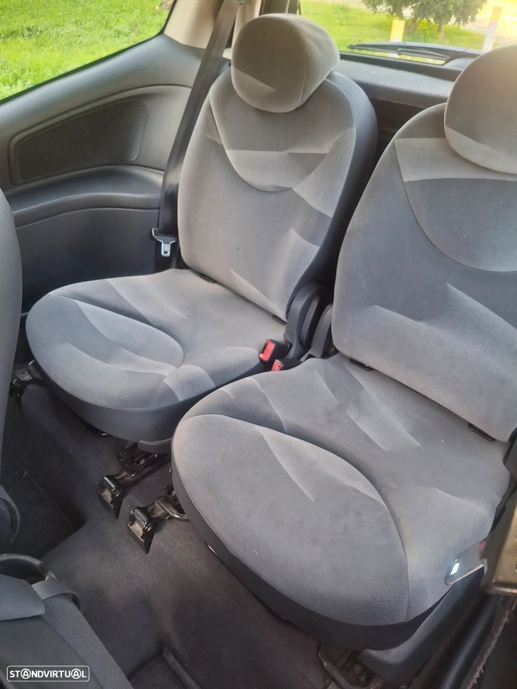 Citroën C2 1.1 SX Airdream - 13