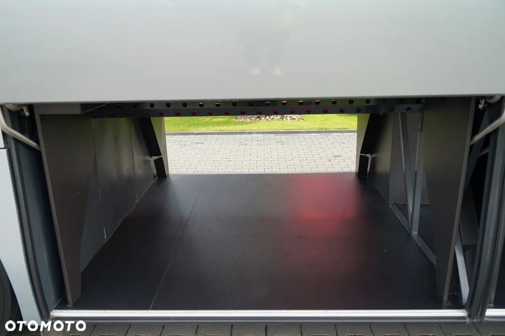 Iveco MAGELYS / EURO 6 / SUPER STAN / TURYSTYCZNY / MANUAL / PRZEBIEG 293 tys km / SPROWADZONY Z FRANCJI / PO KONTRAKCIE SERWISOWYM / - 15