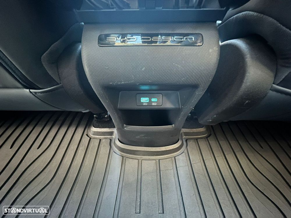 BYD Atto 3 60.48 kWh Design - 16