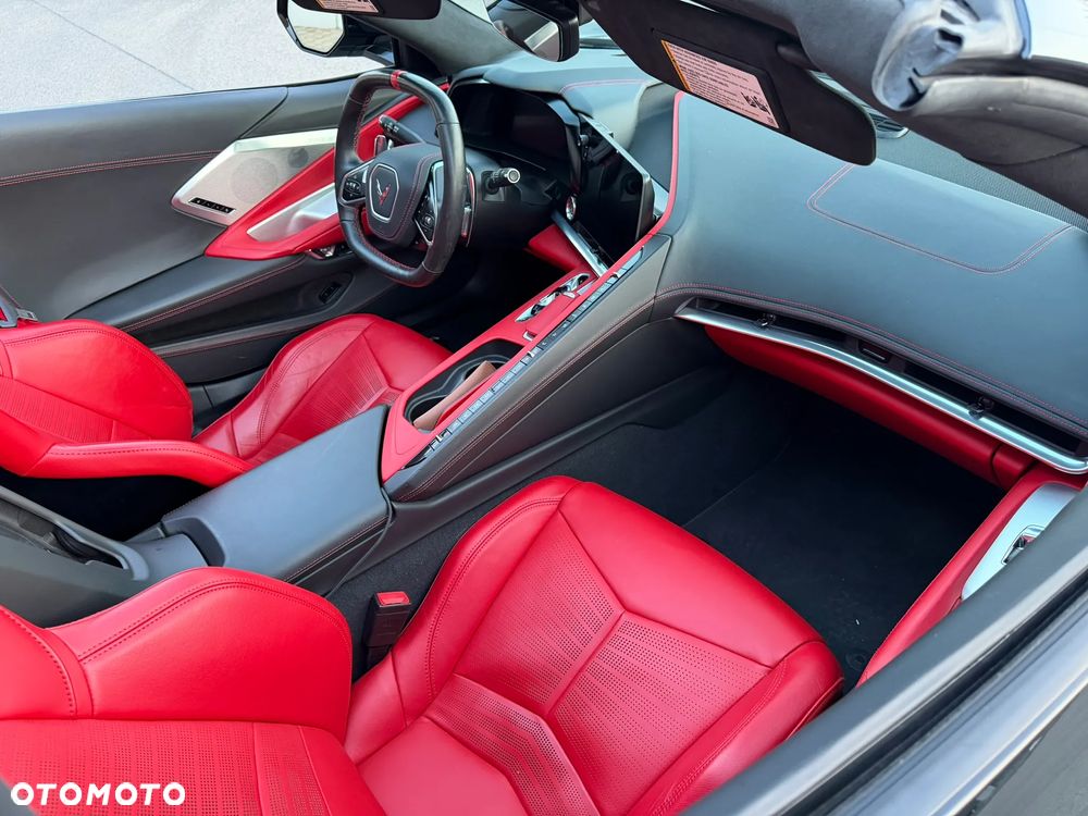 Chevrolet Corvette - 30