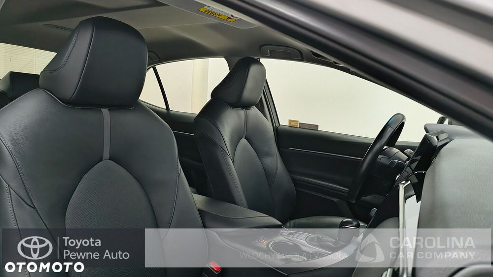 Toyota Camry 2.5 Hybrid Comfort CVT - 17