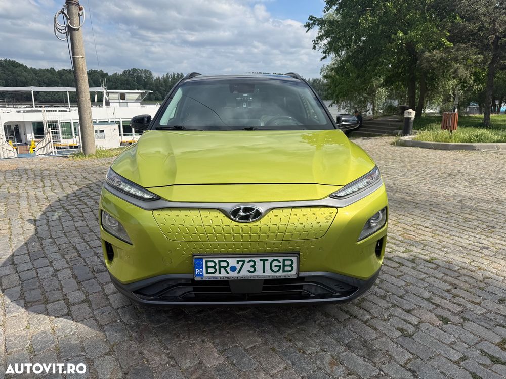 Hyundai KONA 204CP Luxury+ - 2