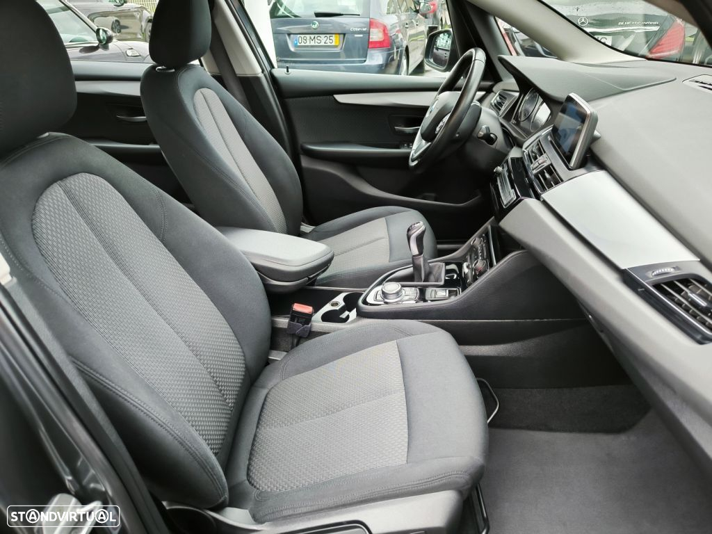 BMW 216 Active Tourer d Corporate Edition - 25