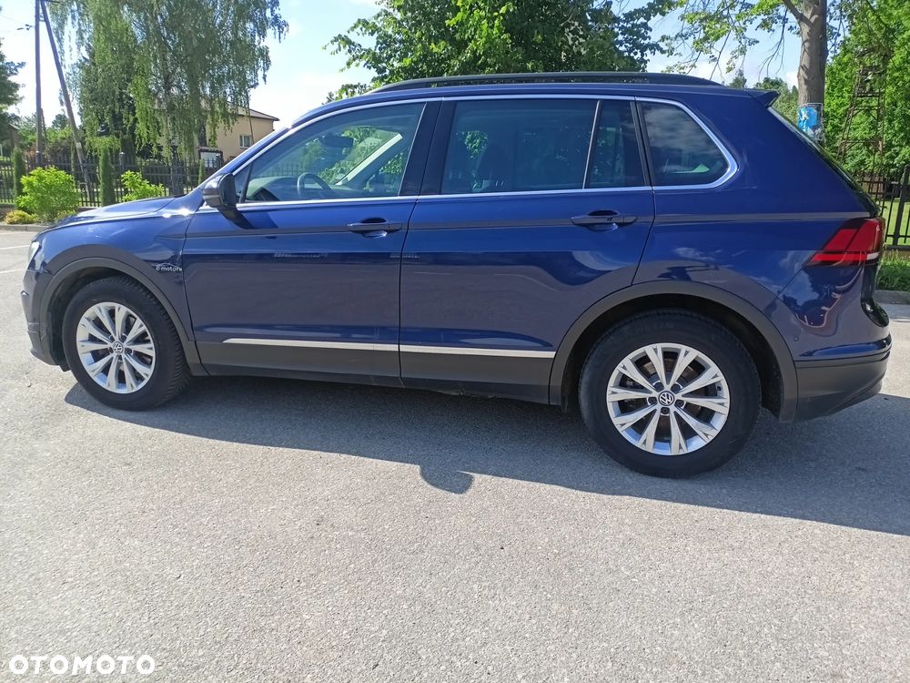 Volkswagen Tiguan - 5