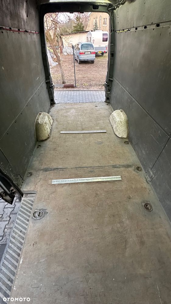 Volkswagen Crafter - 22