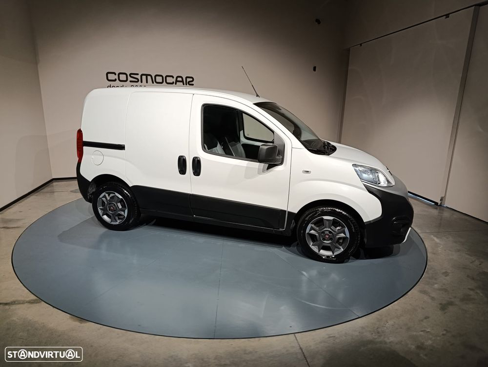 Fiat Fiorino 1.3 M-jet Adventure - 9