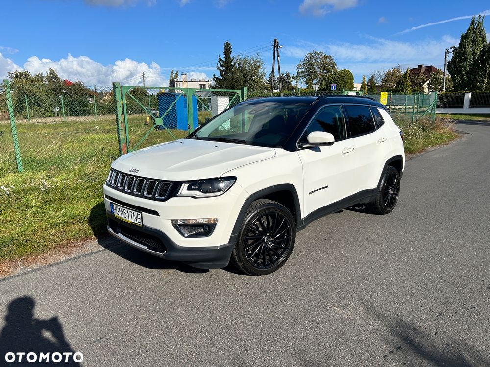 Jeep Compass - 10