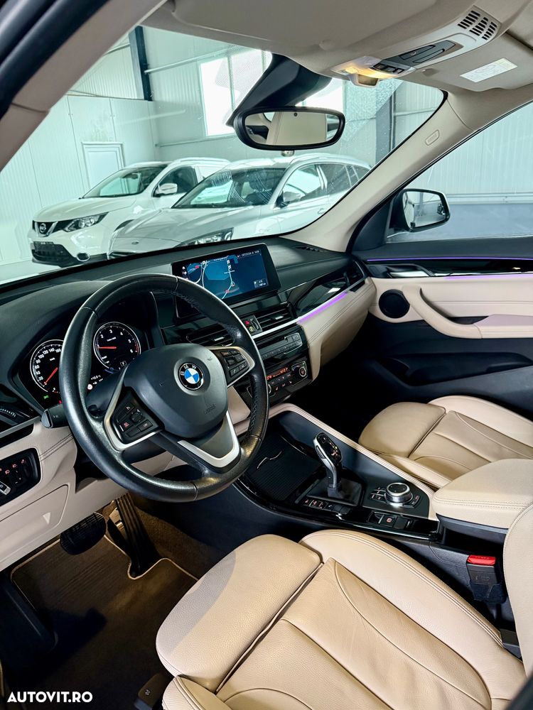 BMW X1 sDrive18d Aut. Sport Line - 11