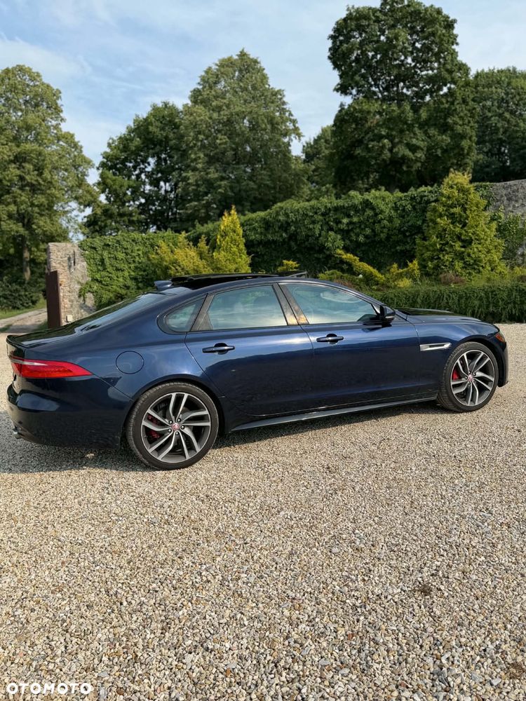 Jaguar Xf 2016 photo 4