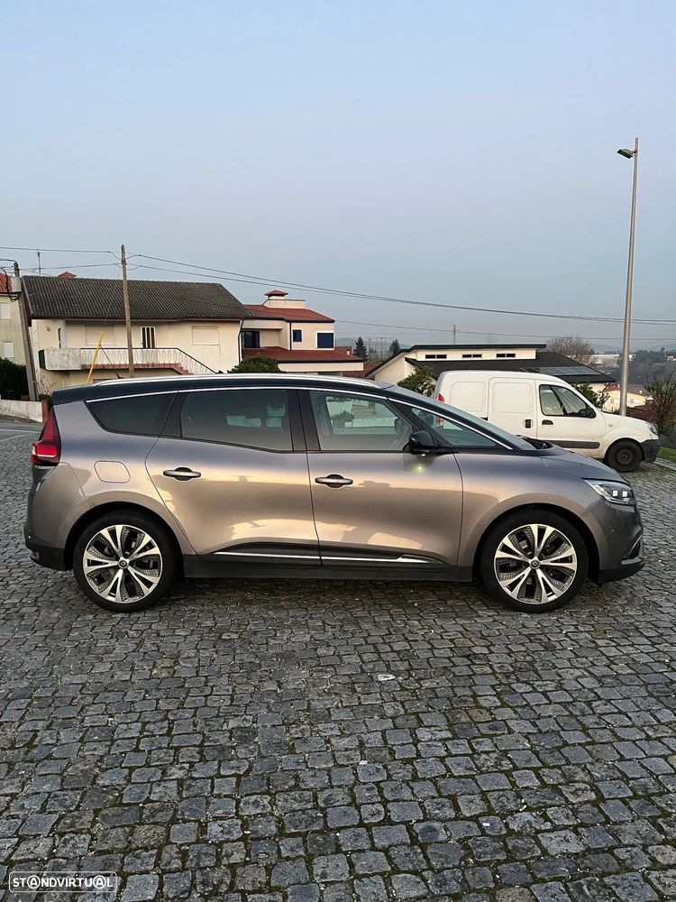 Renault Grand Scénic - 2