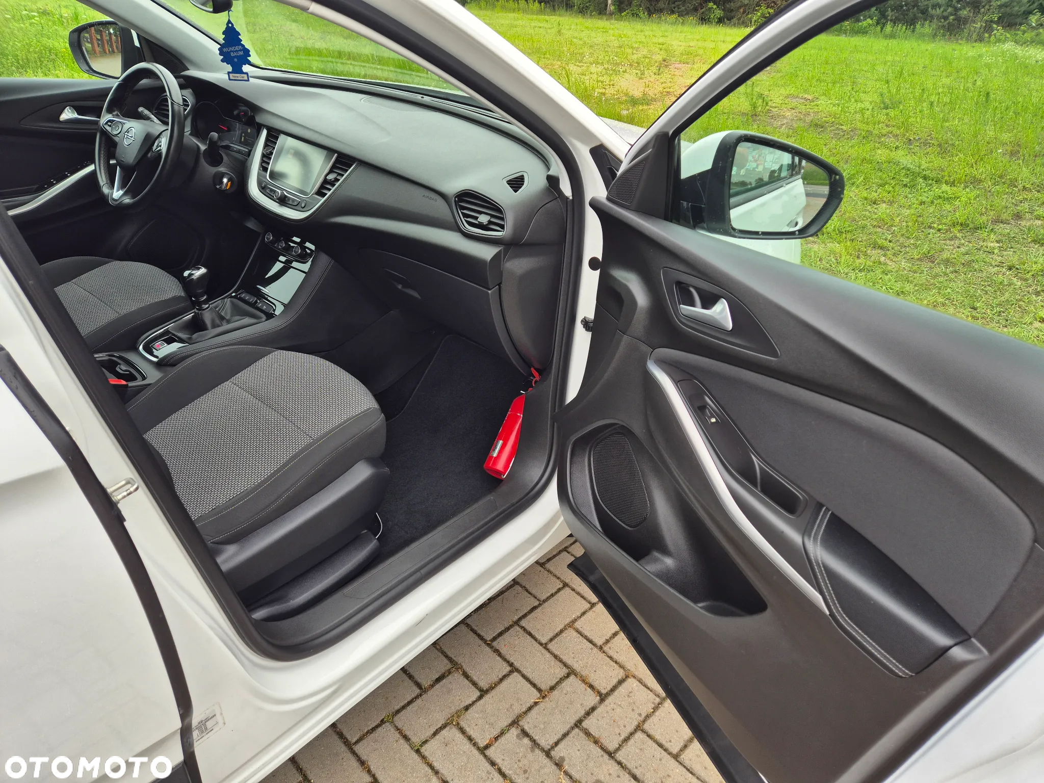 Opel Grandland X 1.6 D Start/Stop Business INNOVATION - 13