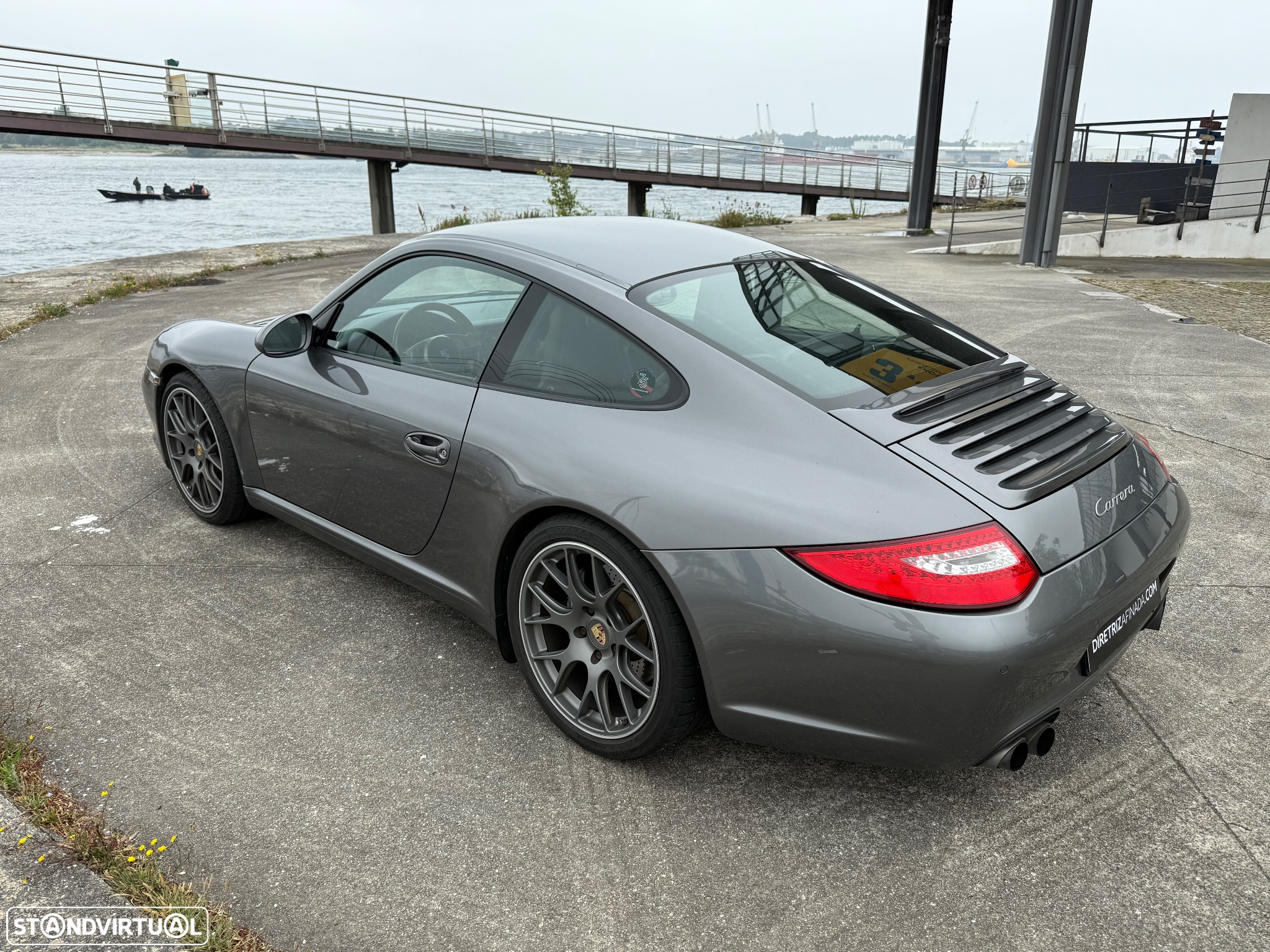 Porsche 911 (997) Carrera - 20