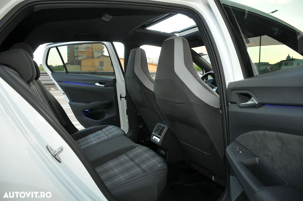 Volkswagen Golf 2.0 TDI DSG GTD - 6