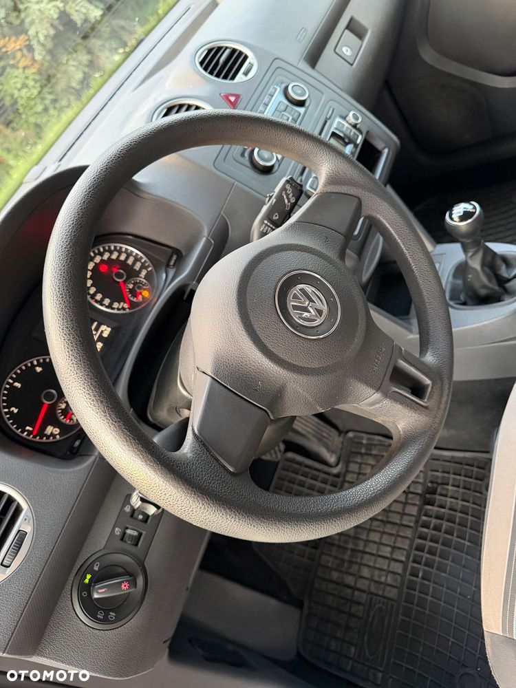 Volkswagen Caddy - 14