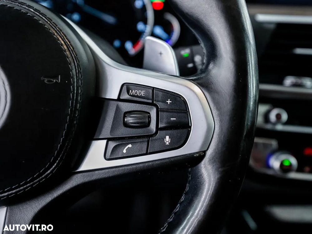 BMW X3 xDrive20d AT xLine - 24