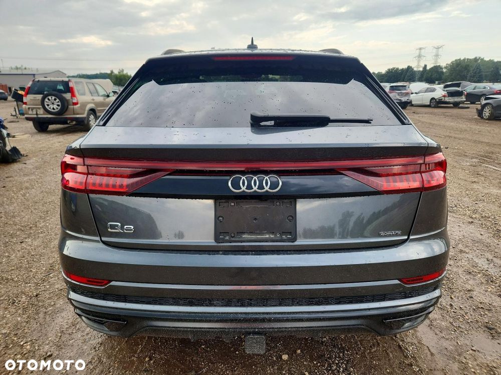 Audi Q8 - 3