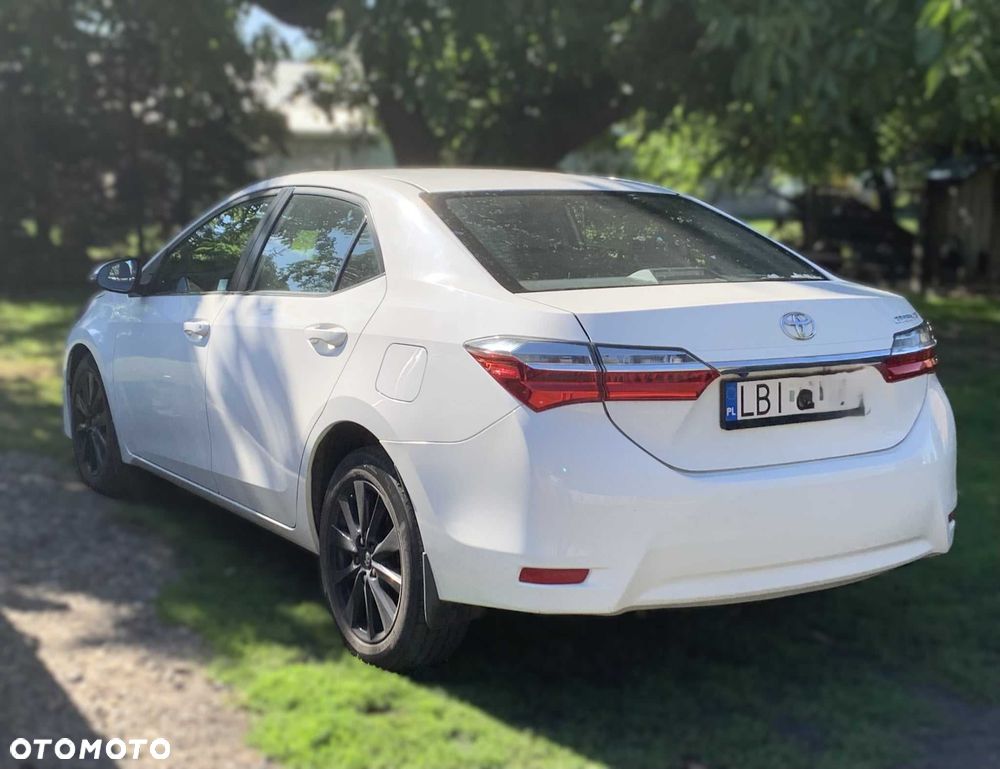 Toyota Corolla - 3