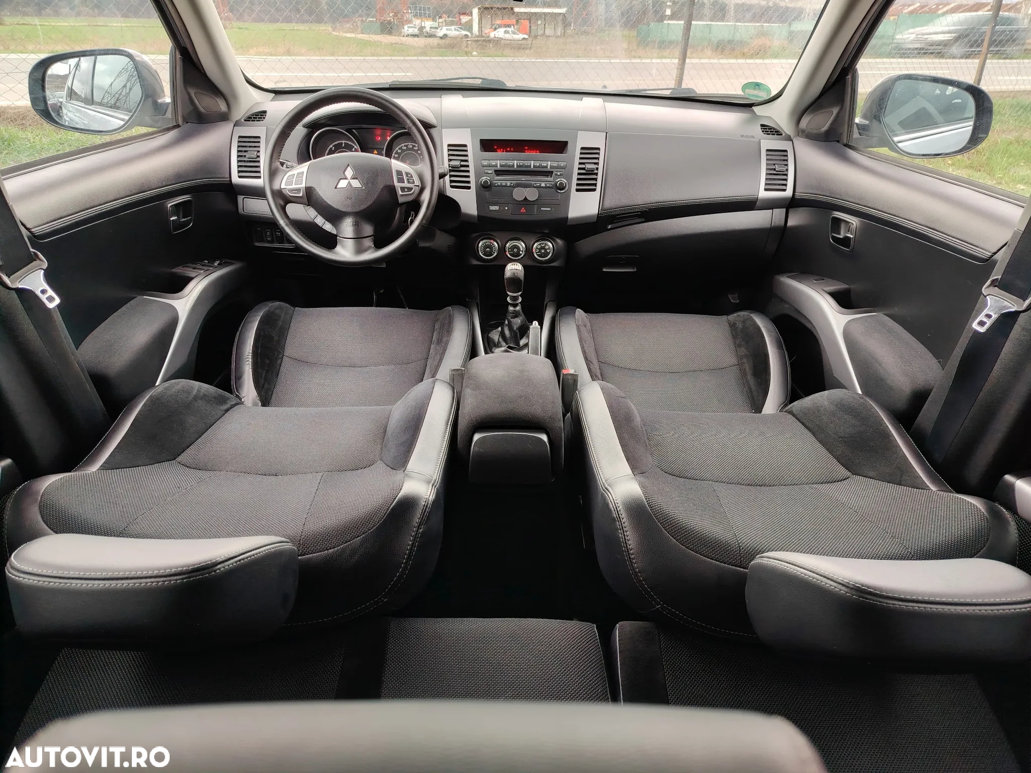 Mitsubishi Outlander 2.2 DI-D ClearTec 2WD Edition - 5