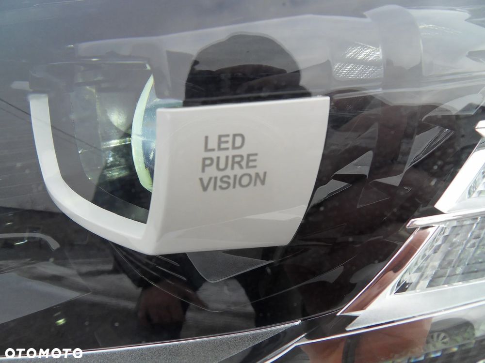 Renault Scenic TCe 140 GPF BOSE EDITION - 8