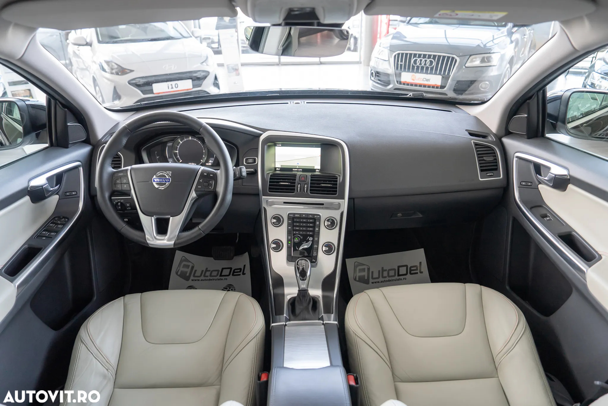 Volvo XC 60 D4 AWD Geartronic Ocean Race - 6
