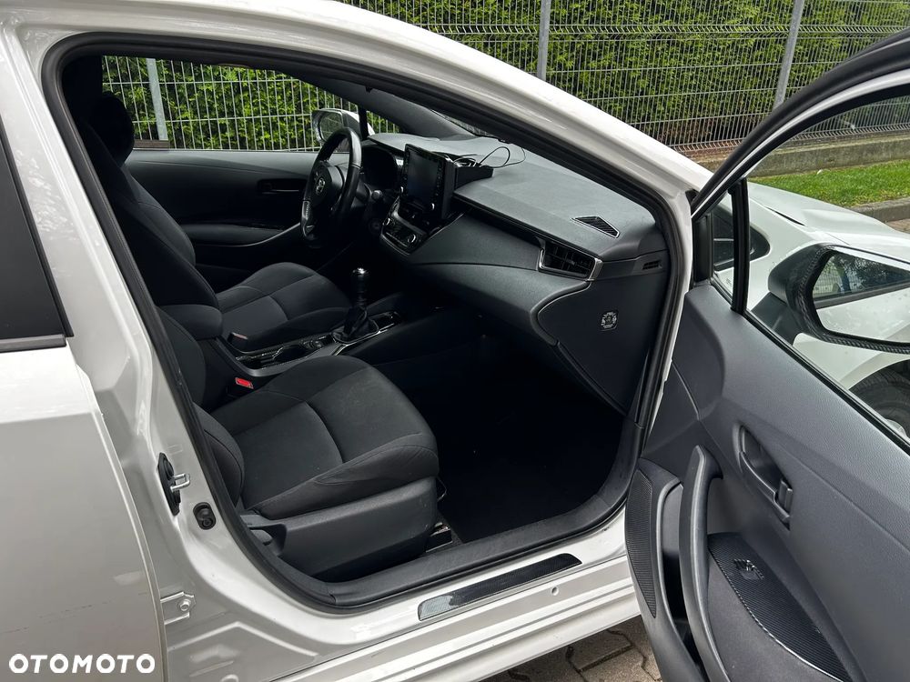 Toyota Corolla 1.2 T Active - 10