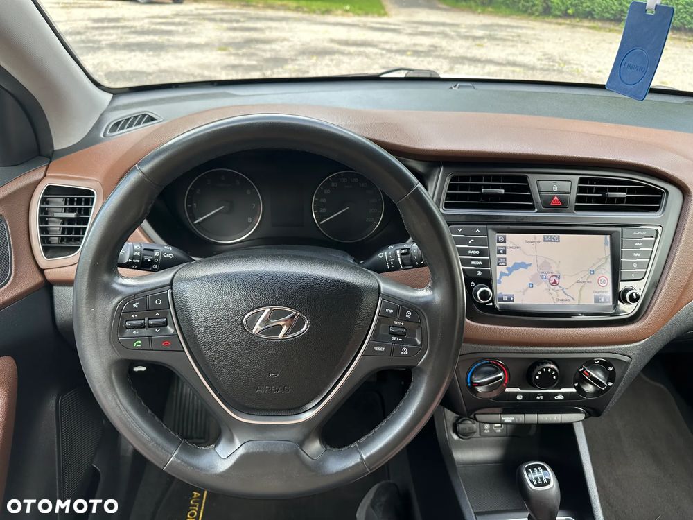 Hyundai i20 1.2 Elegant - 14