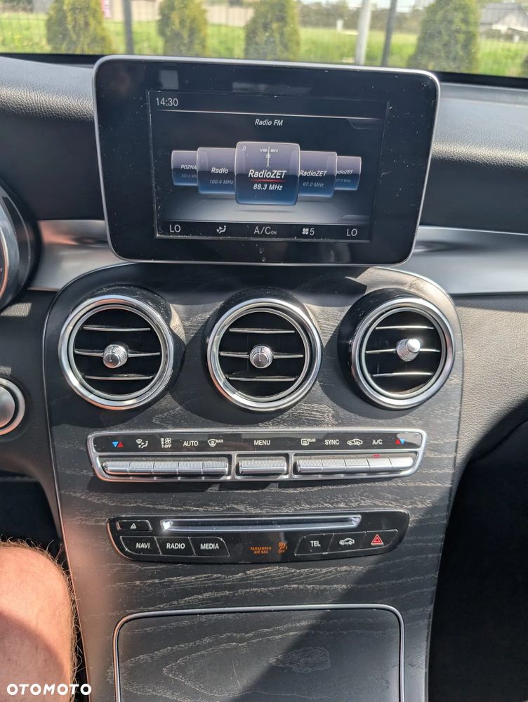 Mercedes-Benz GLC - 27