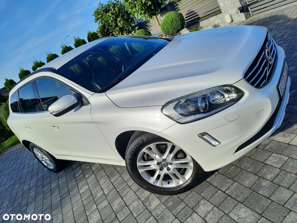 Volvo XC 60 - 1