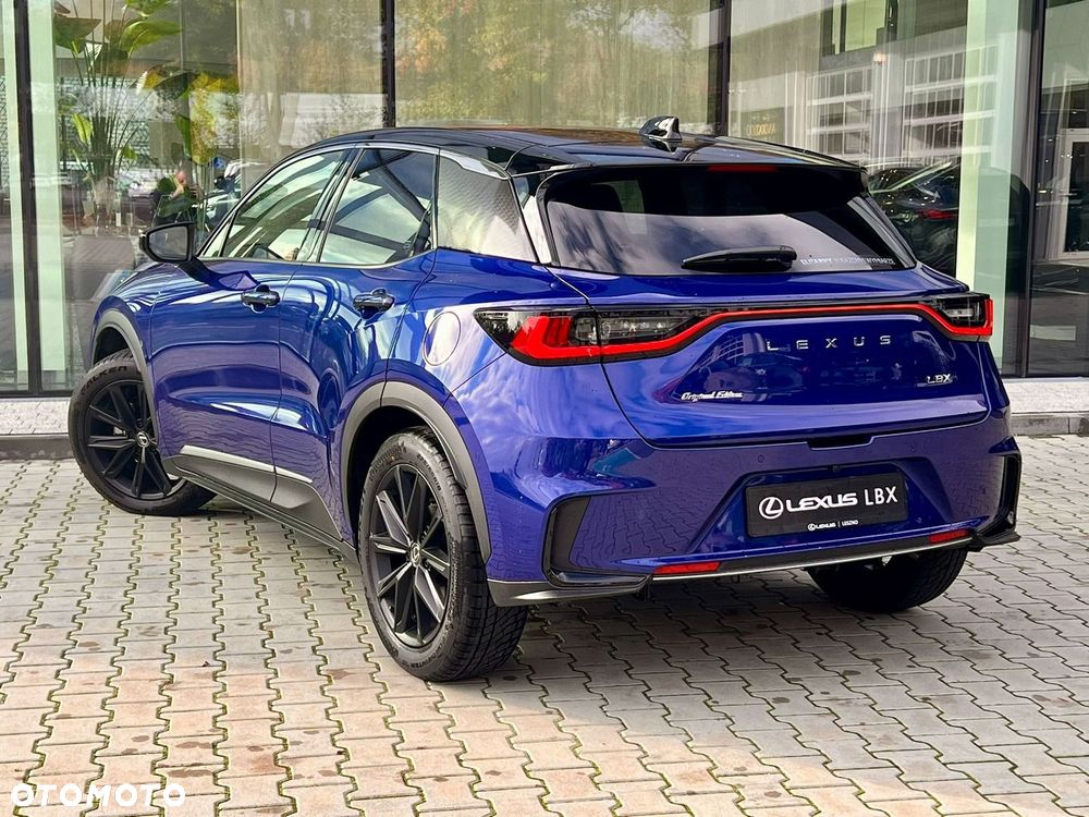 Lexus LBX 1.5 Hybrid Original Edition - 11