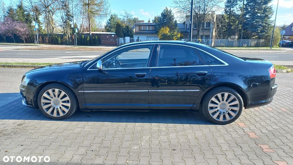 Audi A8 4.2 TDI Quattro - 1