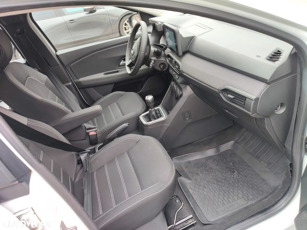 Dacia Logan TCe 90 MT5 Comfort - 9