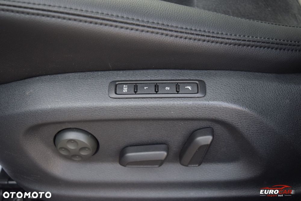 Volkswagen Sharan 2.0 TDI BMT Highline DSG - 28