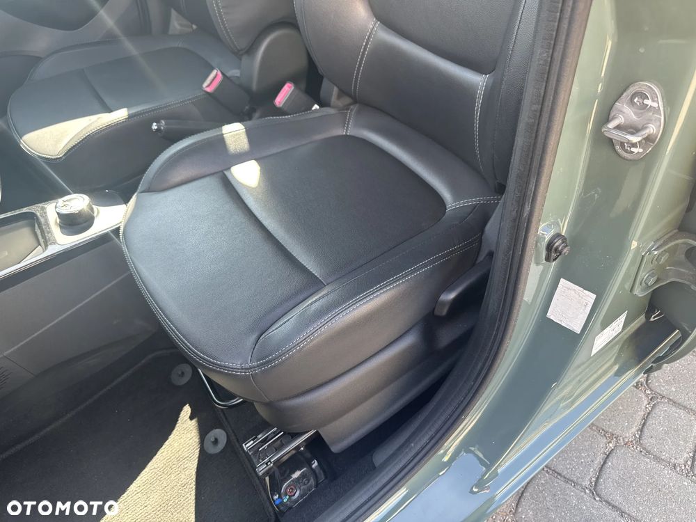 Dacia Spring - 16