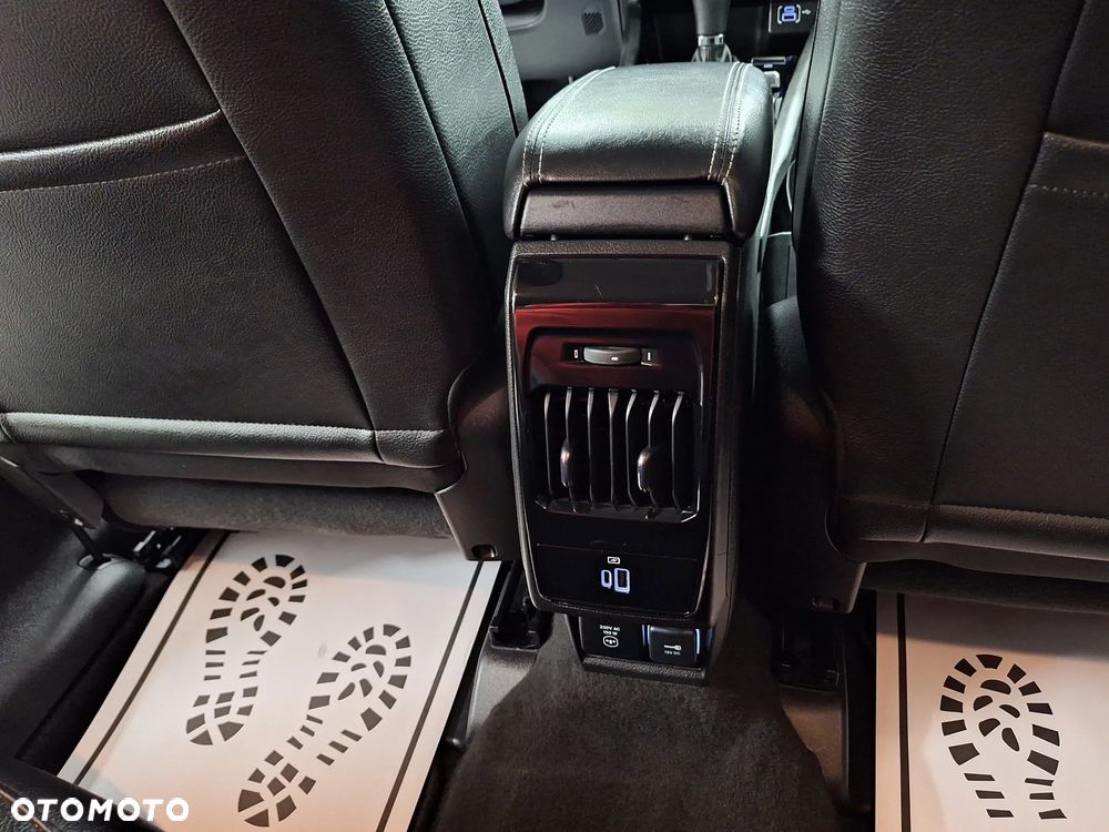 Jeep Compass 1.3 T4 4xe PLUG-IN HYBRID Automatik Limited - 25