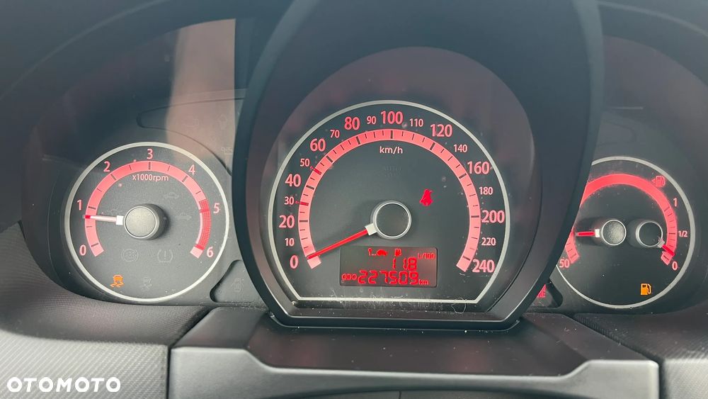 Kia Ceed - 15