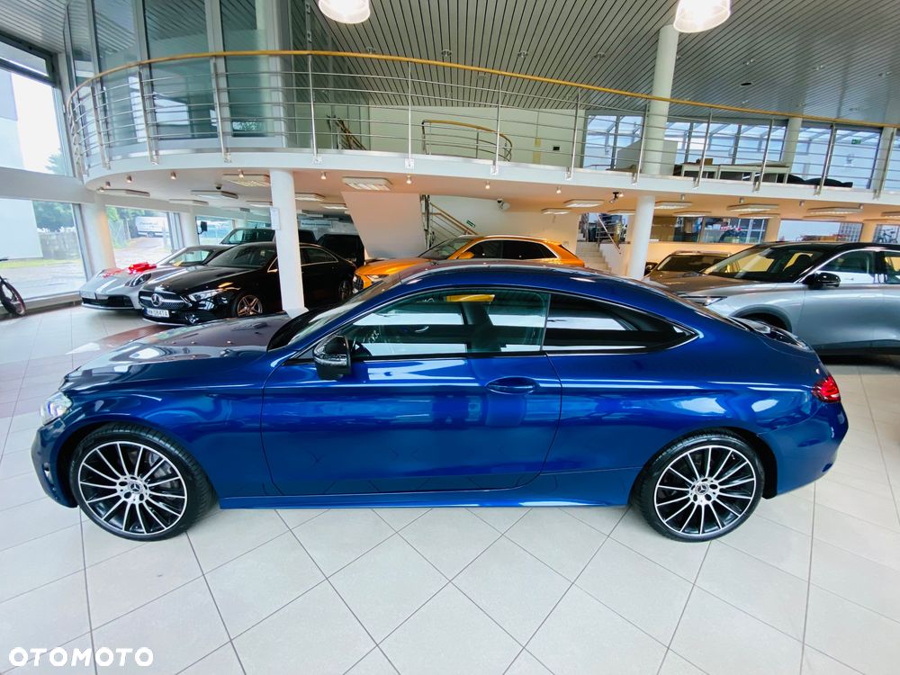 Mercedes-Benz Klasa C 220 d 4Matic 9G-TRONIC AMG Line - 5
