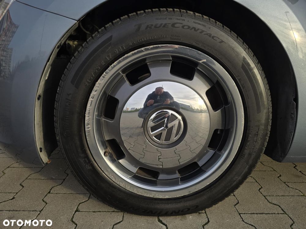 Volkswagen New Beetle - 38