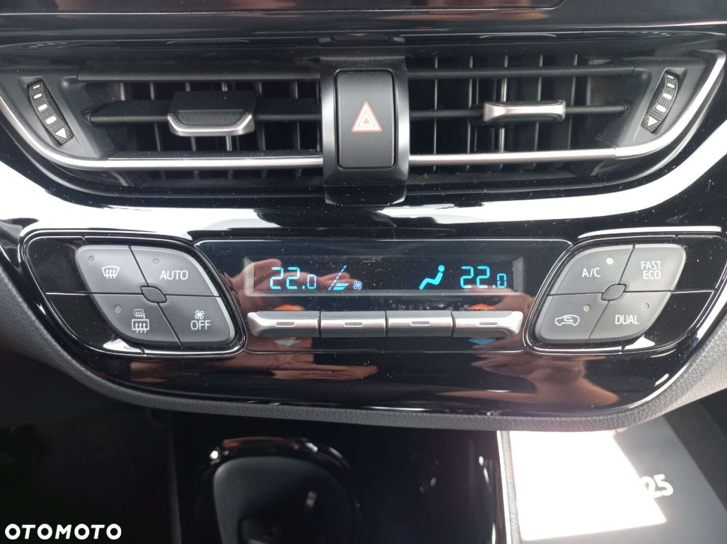 Toyota C-HR - 25