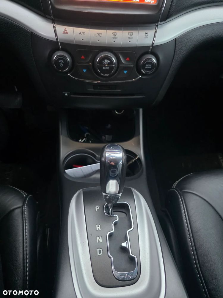 Fiat Freemont 2.0 Multijet 16V DPF Automatik Allrad Urban - 11