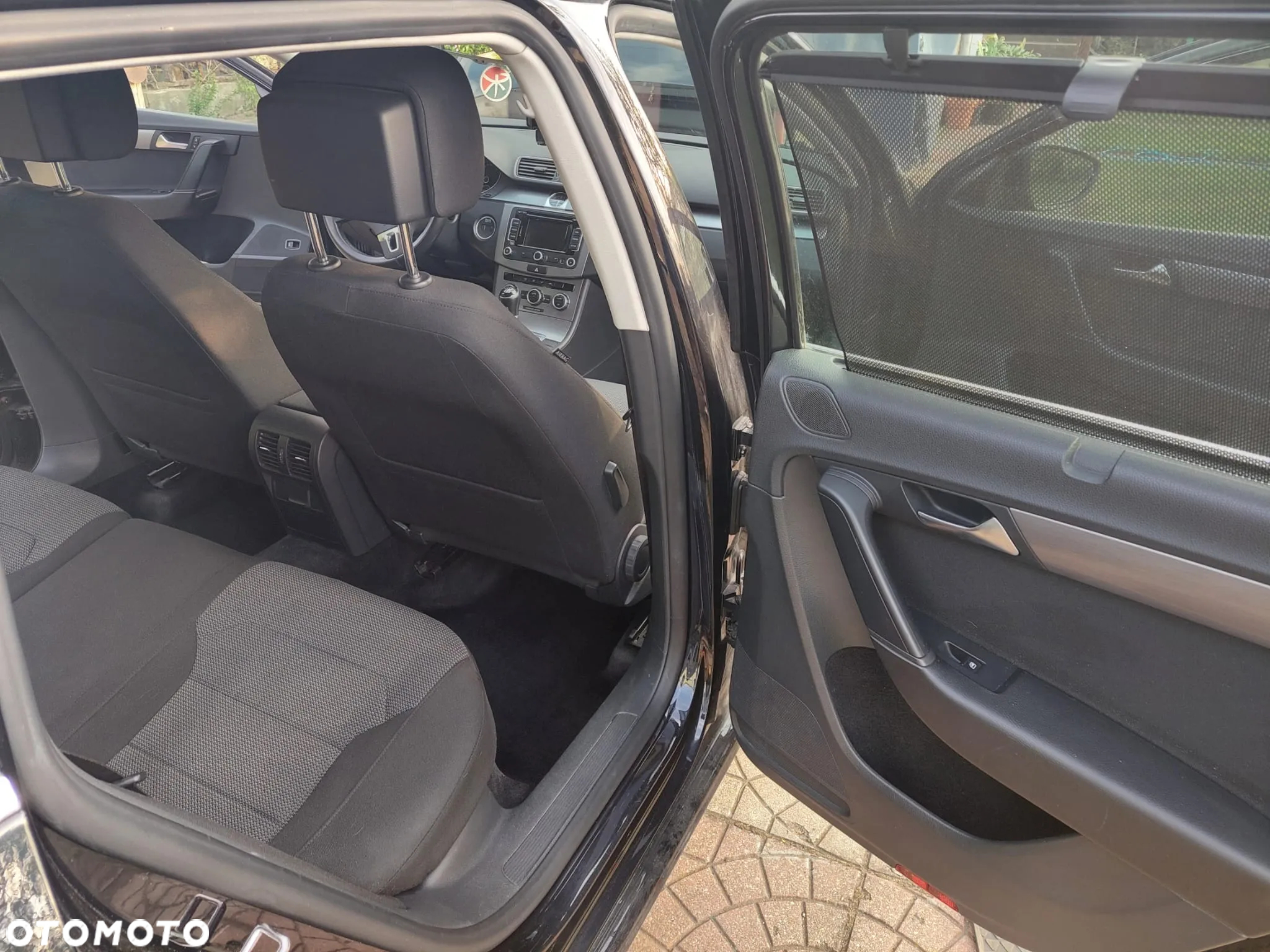 Volkswagen Passat 2.0 TDI Comfortline - 17