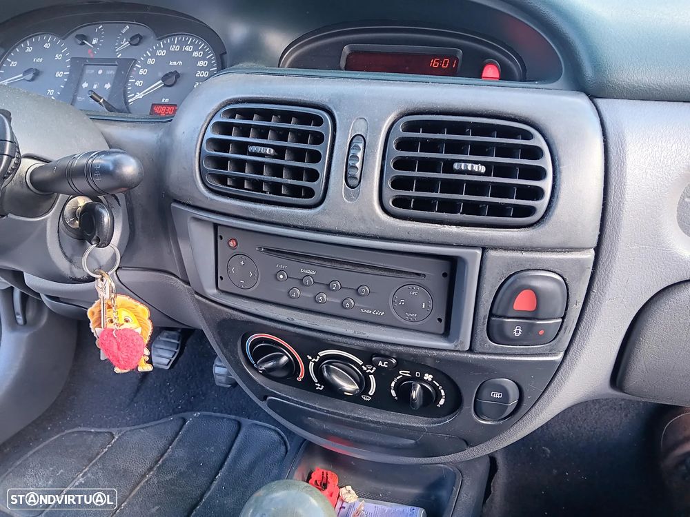 Renault Mégane 1.9 dCi Authentique - 9