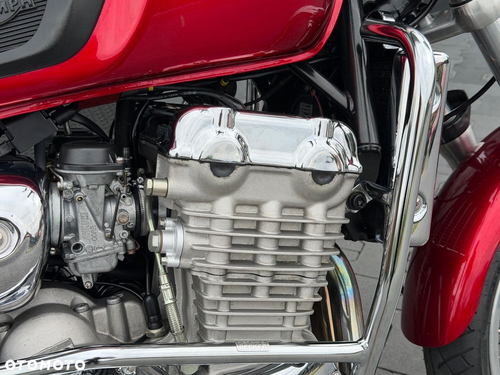 Triumph Thunderbird - 16