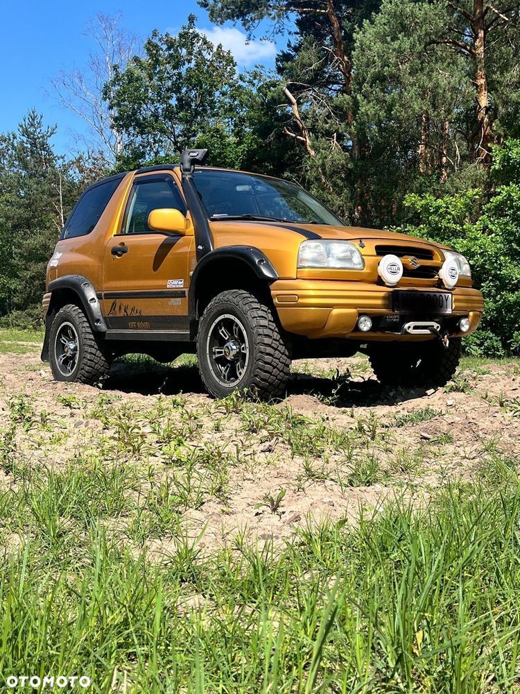 Suzuki Grand Vitara 2.0 - 1