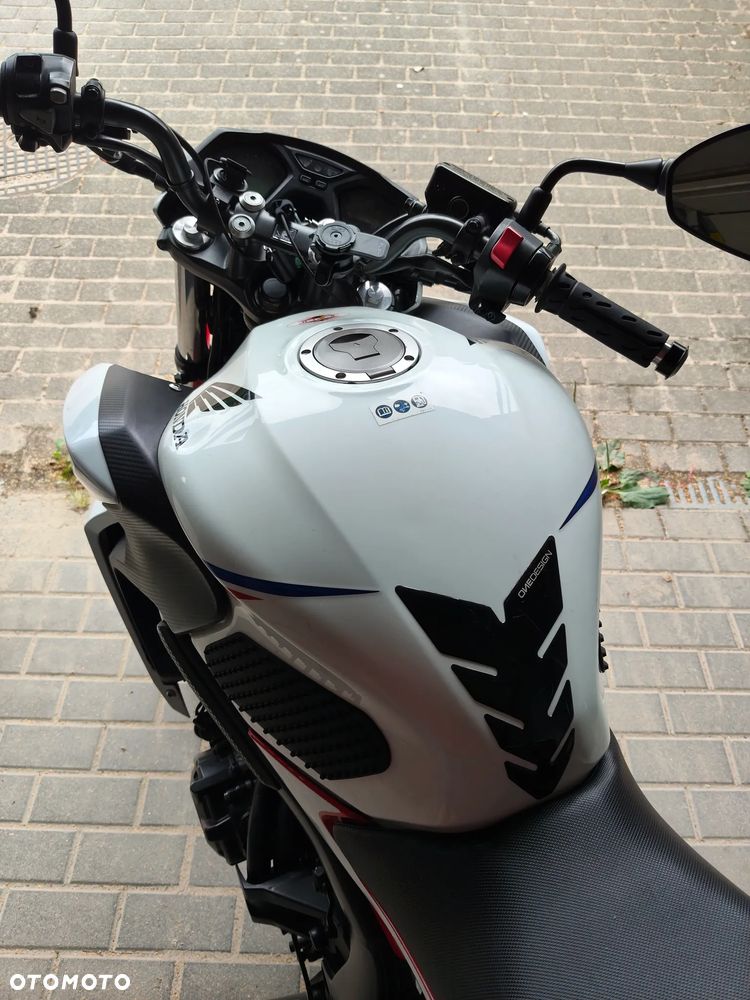 Honda CB - 13